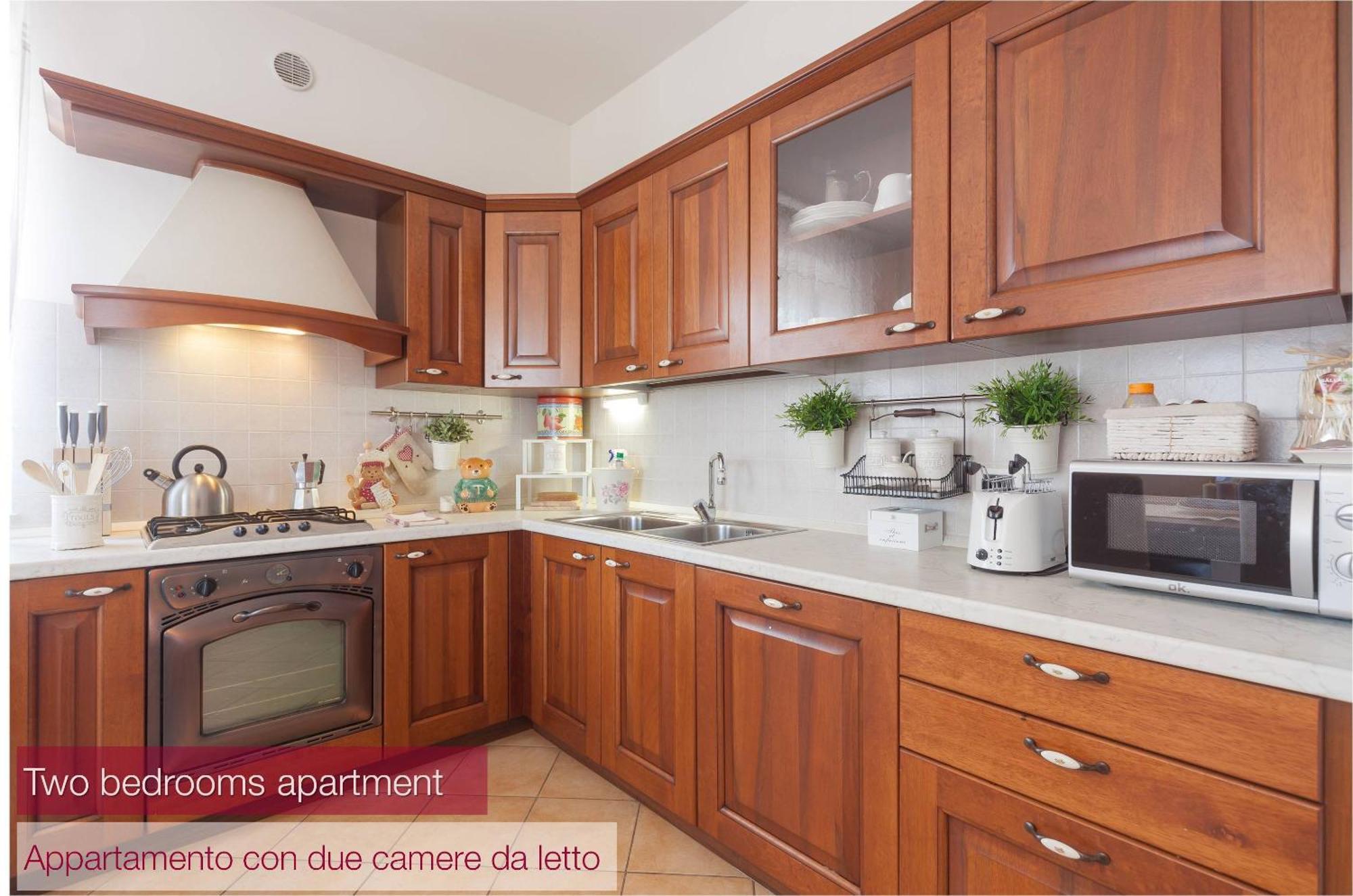 Nina Guest House Longare Стая снимка