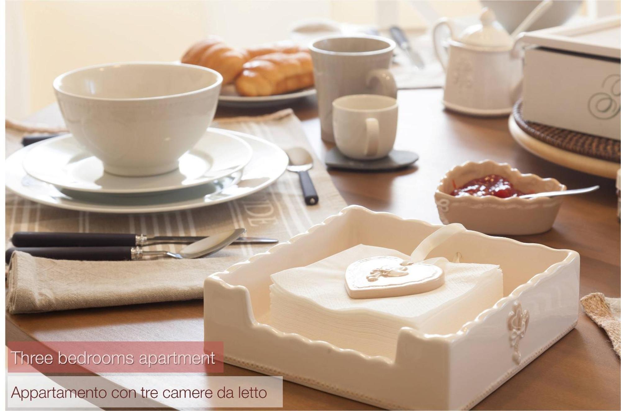 Nina Guest House Longare Стая снимка