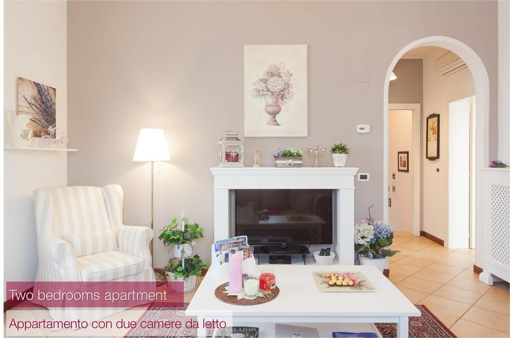 Nina Guest House Longare Стая снимка