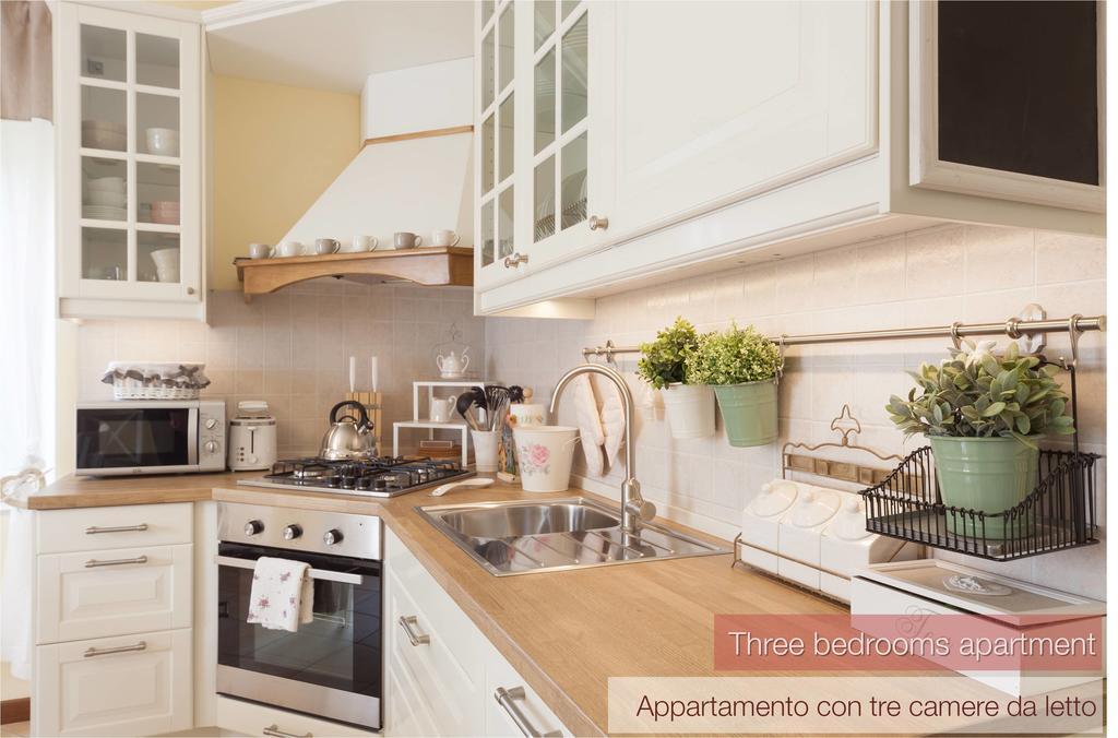 Nina Guest House Longare Стая снимка